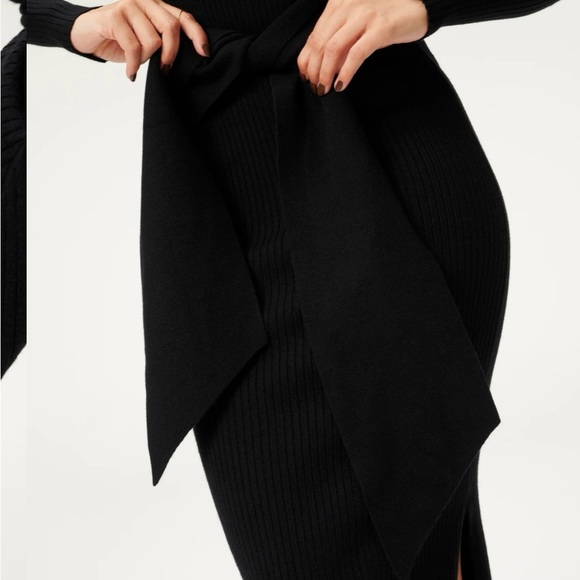 Good American Belted Body Dress NEW WITH TAGS black size XS/S sweater dress - Picture 5 of 5